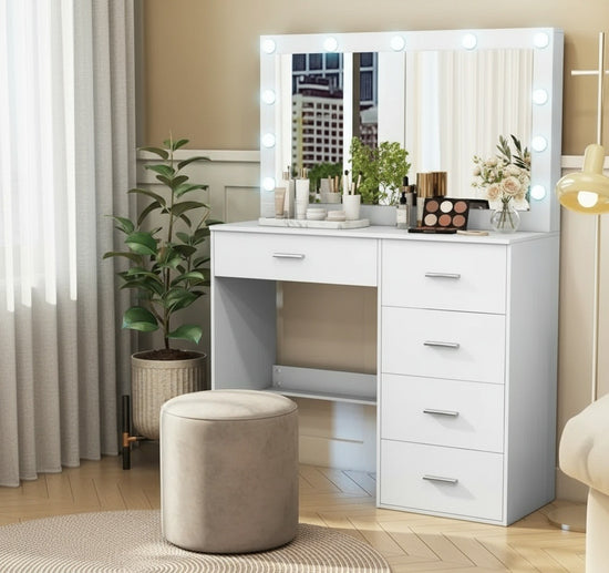 Hollywood Luxe Vanity – Meikkipöytä (80x36x130 cm)