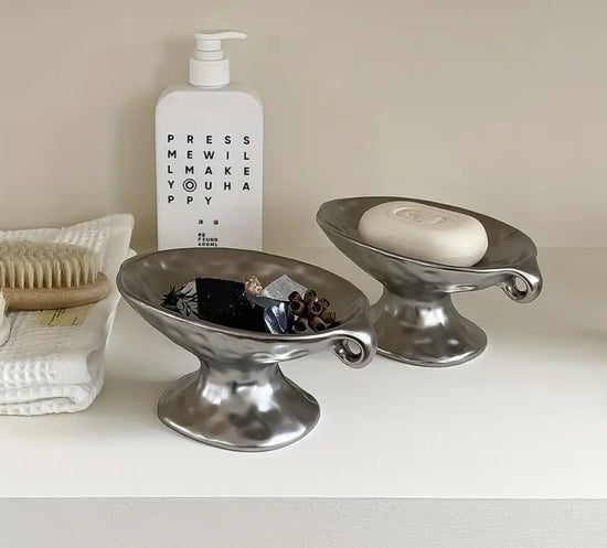 Smält metall tvålkopp