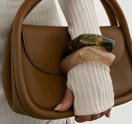 Vintage Resin Bangle Set – 2-osainen leveä rannekorusetti