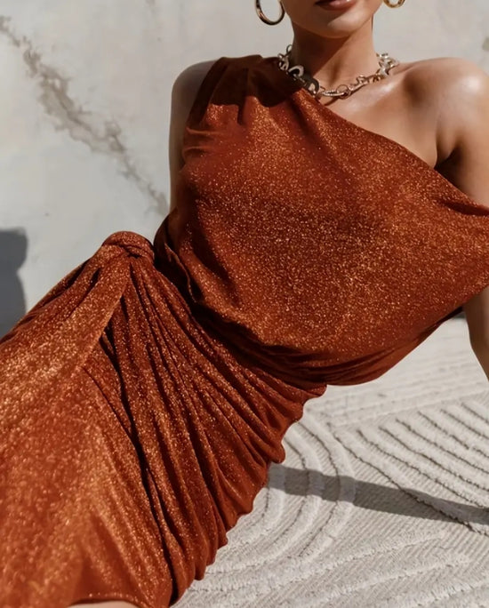 Copper Glow One-Shoulder juhlammekko