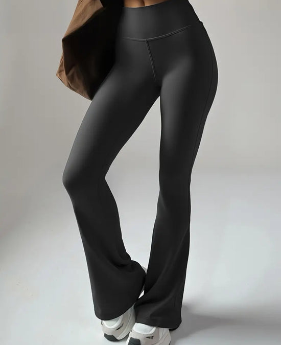 Flare Nyx – korkeavyötäröiset muotoilevat housut