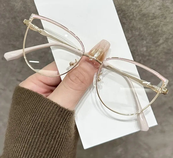 Rose Gold Cat Eye – Kevyet Muotilasit