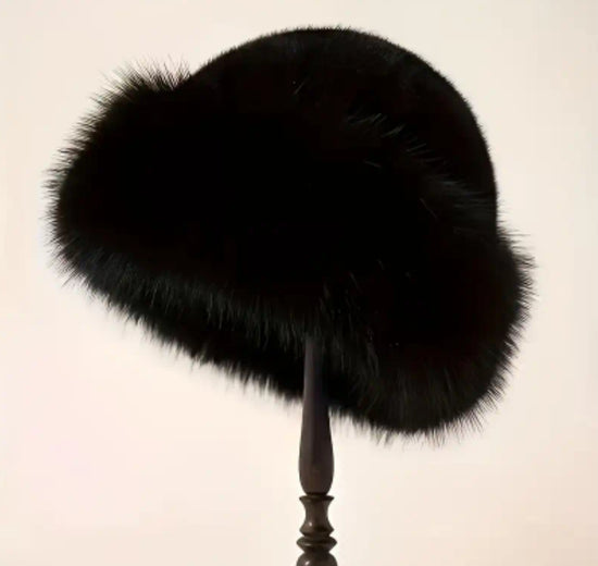 Hollywood Faux Fur Winter Hat musta
