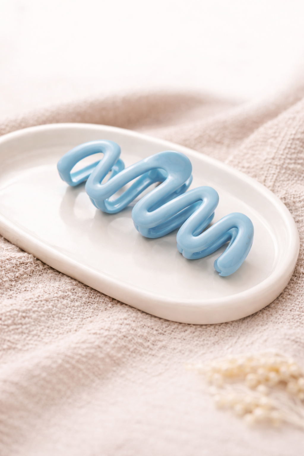 Spiraali-hiusklipsi – vaaleansininen