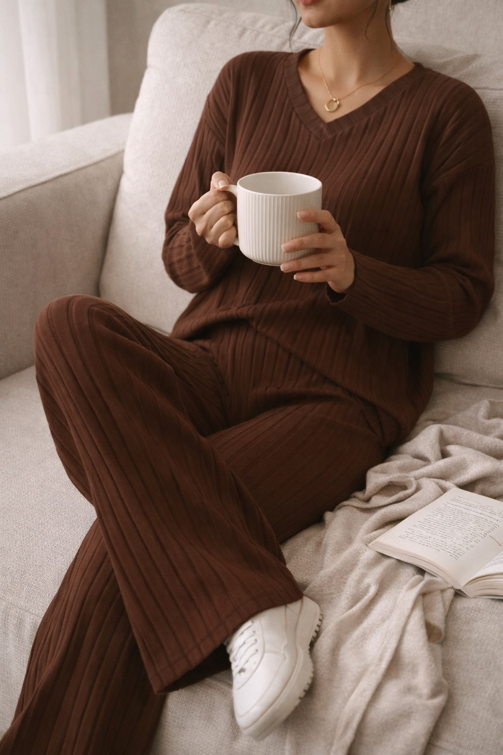 Ribattu neulesetti – Chocolate Lounge