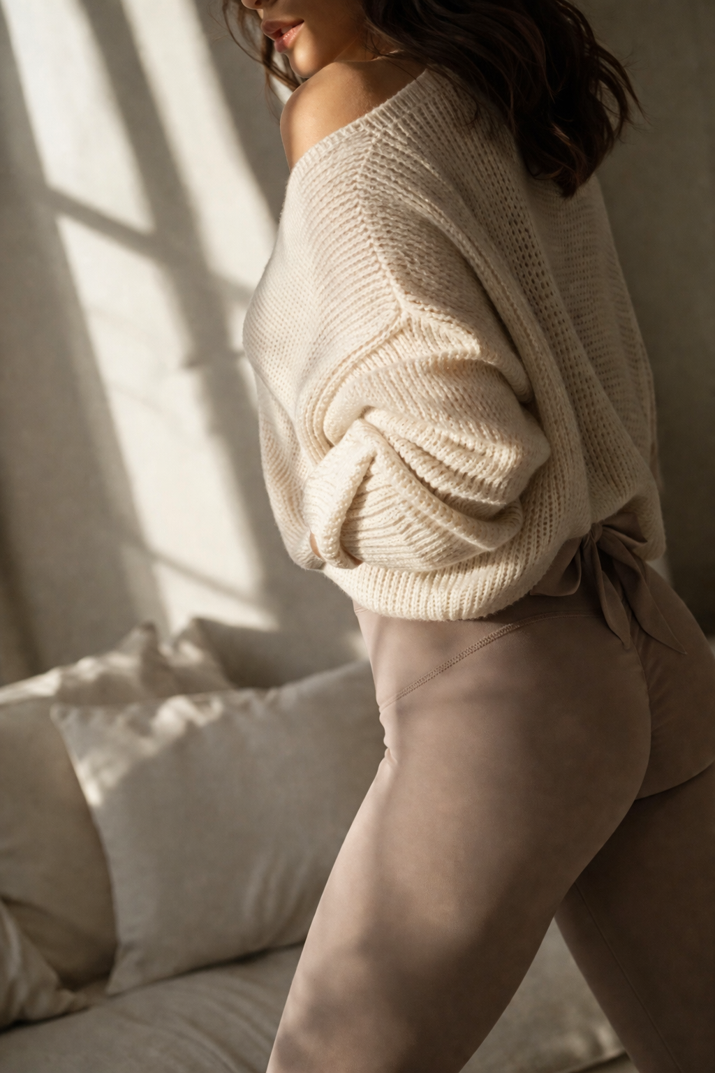 Soft Sculpt Bow Leggings