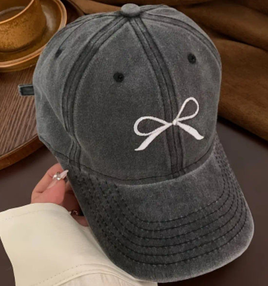 Baseball cap - bow grey