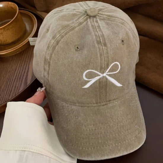 Baseball cap - bow khaki