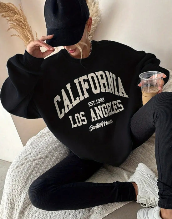 California Oversize Collegepaita – Black Edition