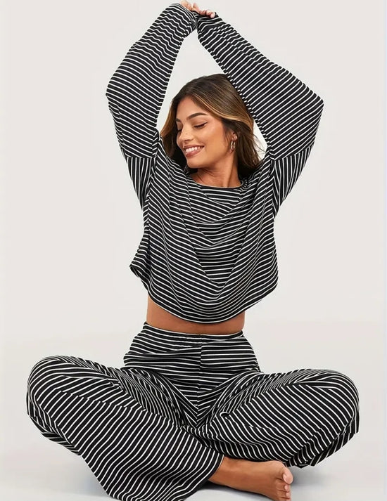 🖤 ​​Lounge-Set mit weichen Streifen – Komfort-Edition Schwarz &amp; Weiß