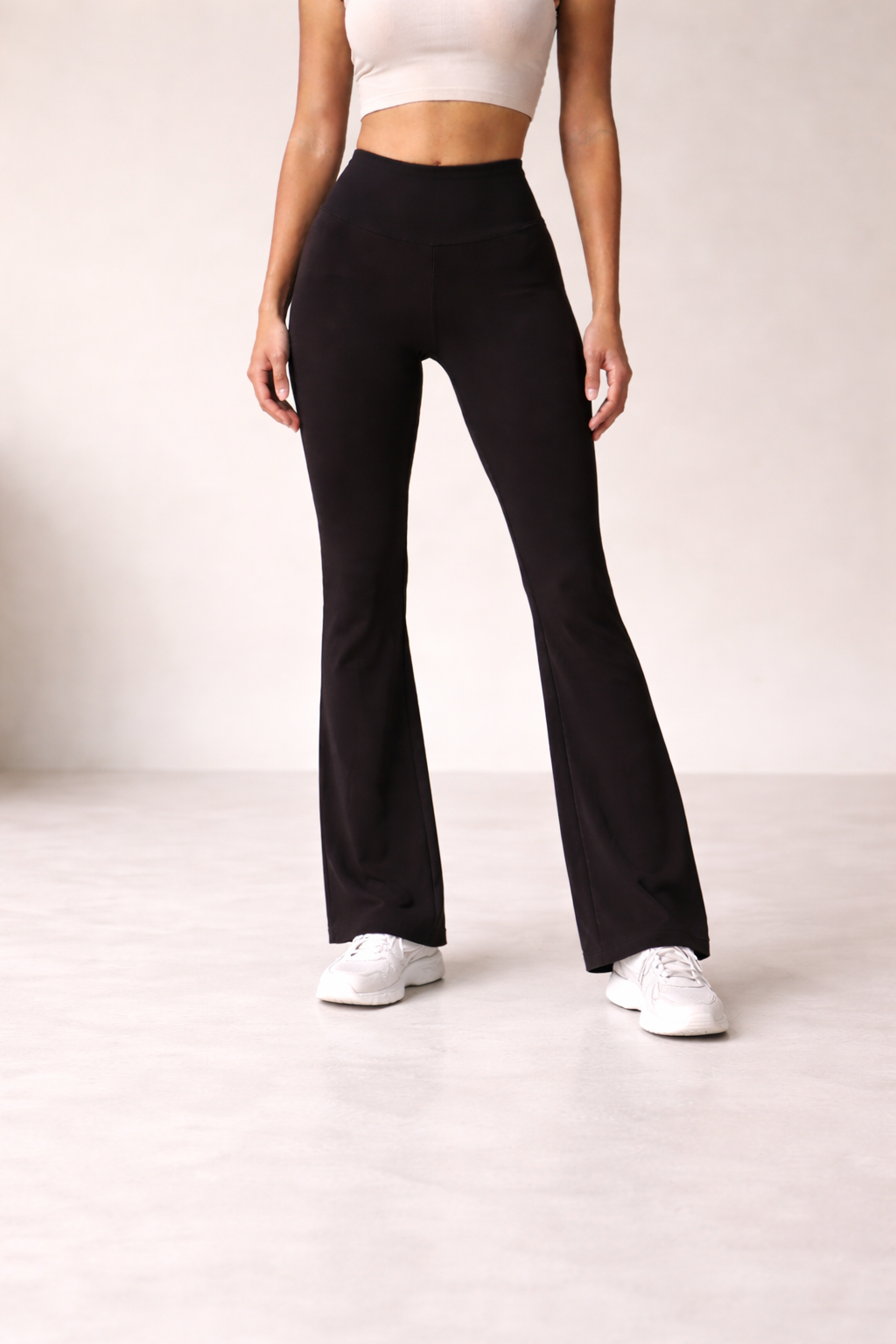 Nordic Sculpt Flare V -Pants