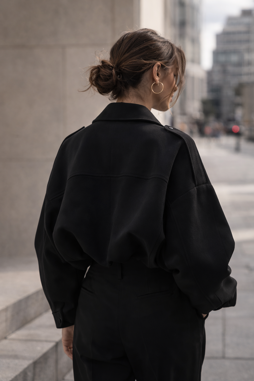 Cropped Statement Jacket – Black