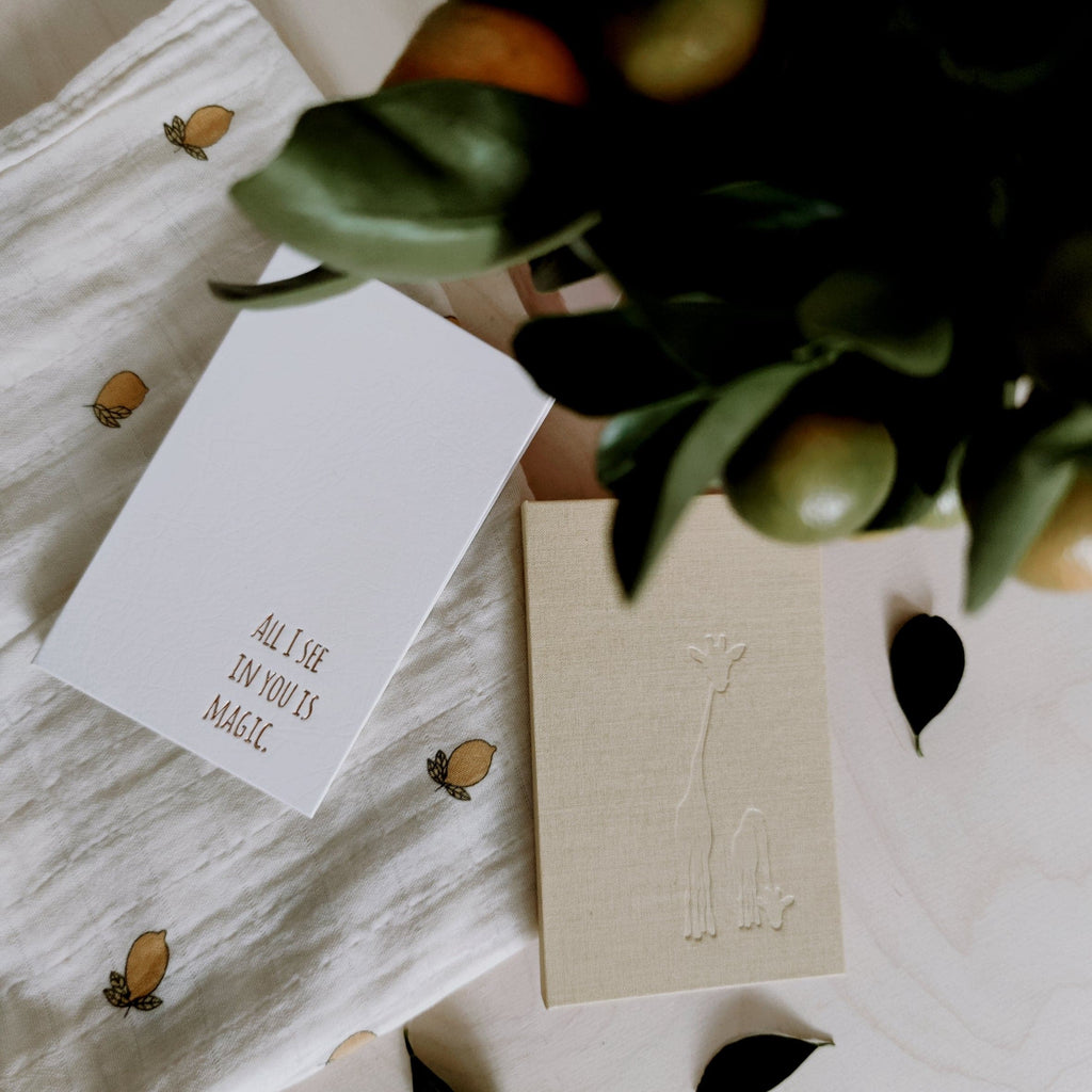 Neuvolakorttikotelo - All I see - LuKLabel