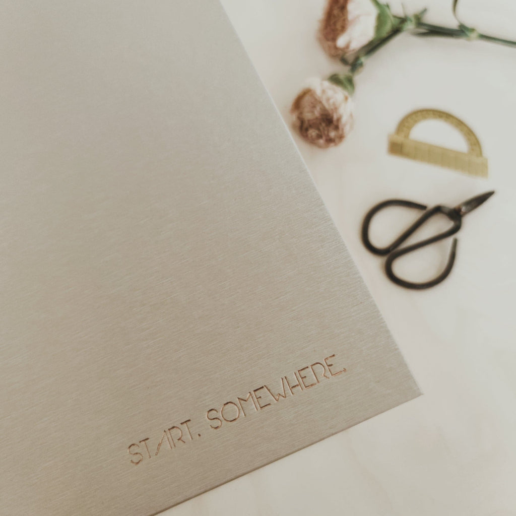 Kansio - shine beige - LuKLabel