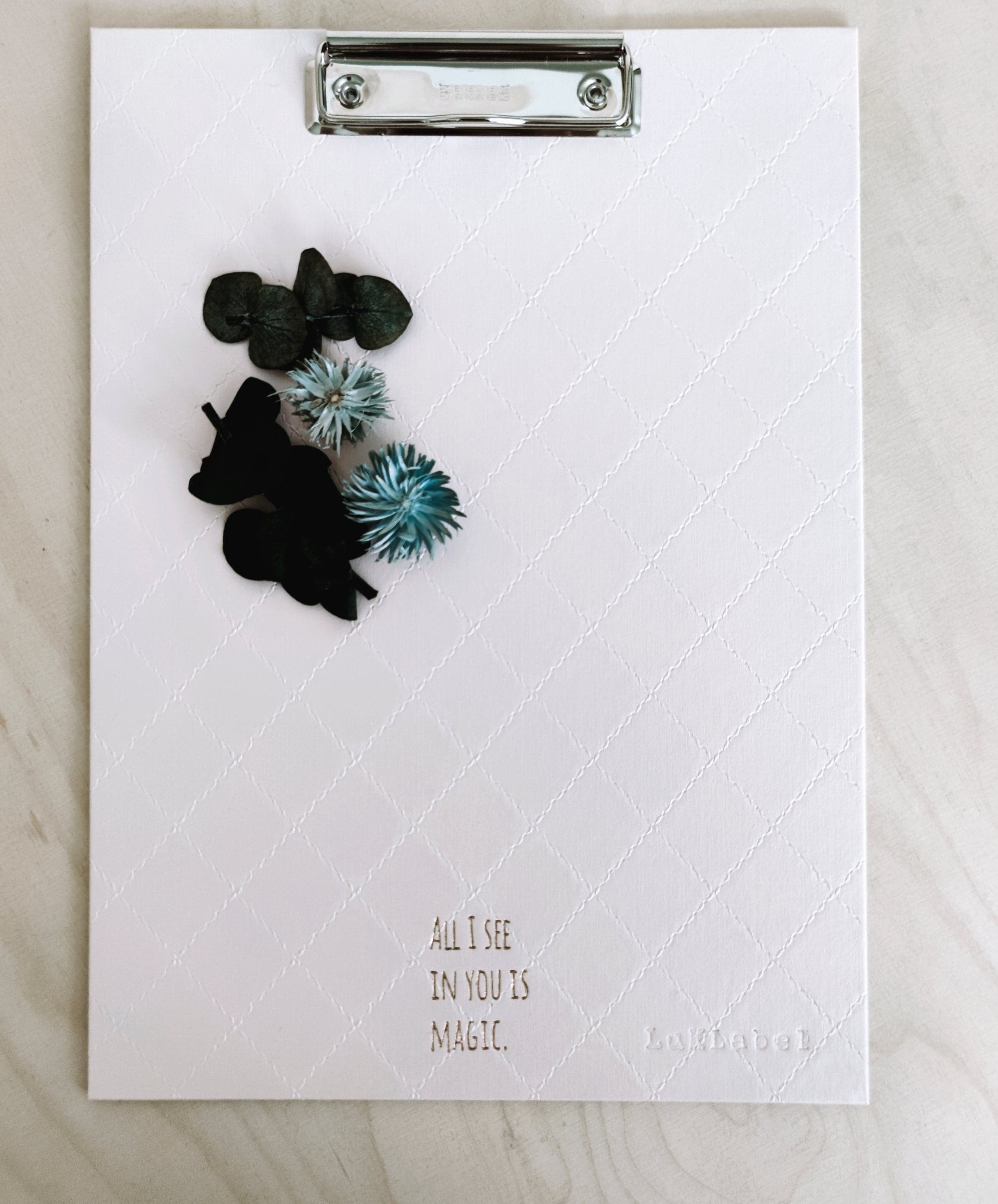 Clipboard - vaaleanpunainen magic - LuKLabel